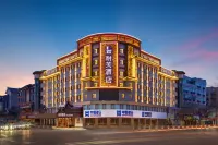 Life Hotel Hotels in 