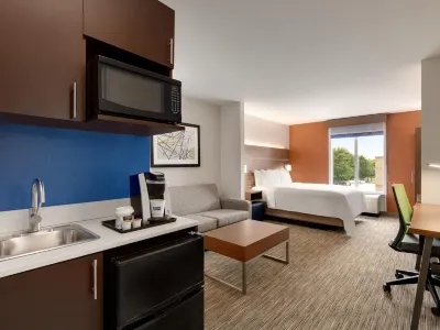 ฮอลิเดย์ อินน์ เอ็กซ์เพรส โฮเทล แอนด์ สวีทส์ ออฟ โอเปไลกา/ออเบิร์น บาย IHG โรงแรมใน