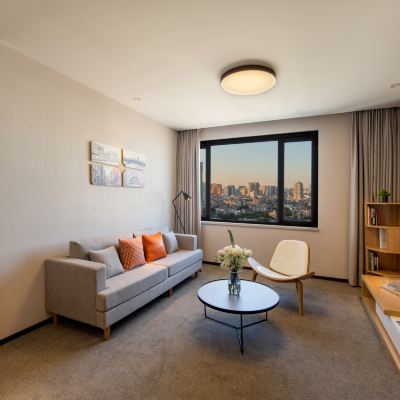 嶺居創享公寓（一房一廳） 廣州賓館（海珠廣場地鐵站店）優惠