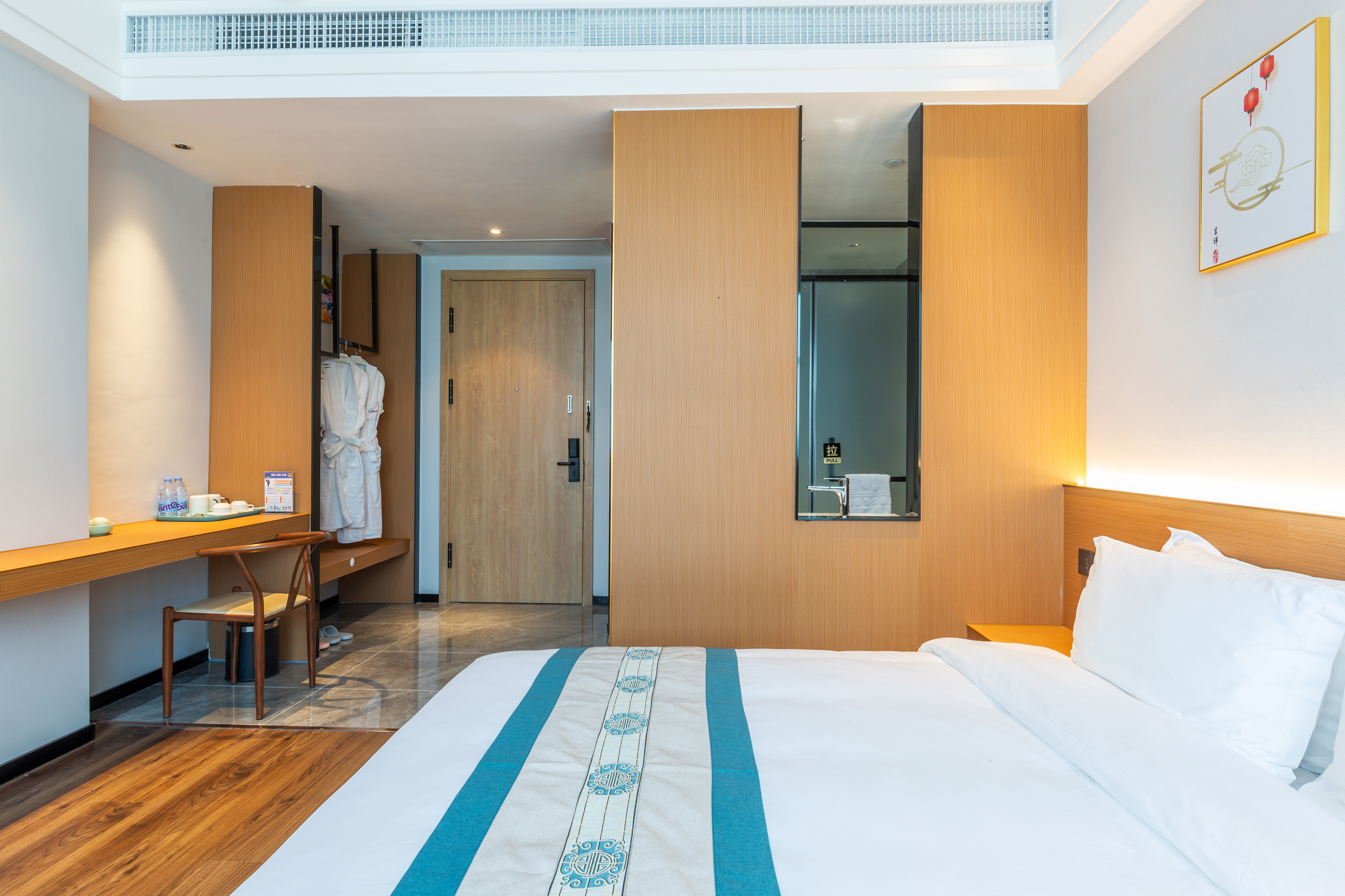 豪華大床房「舒適辦公+智能客控」