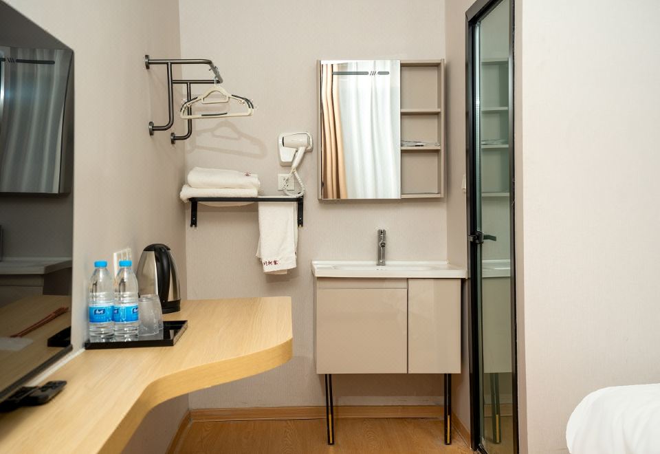 观山小院亲子房（平原冰川盛景）