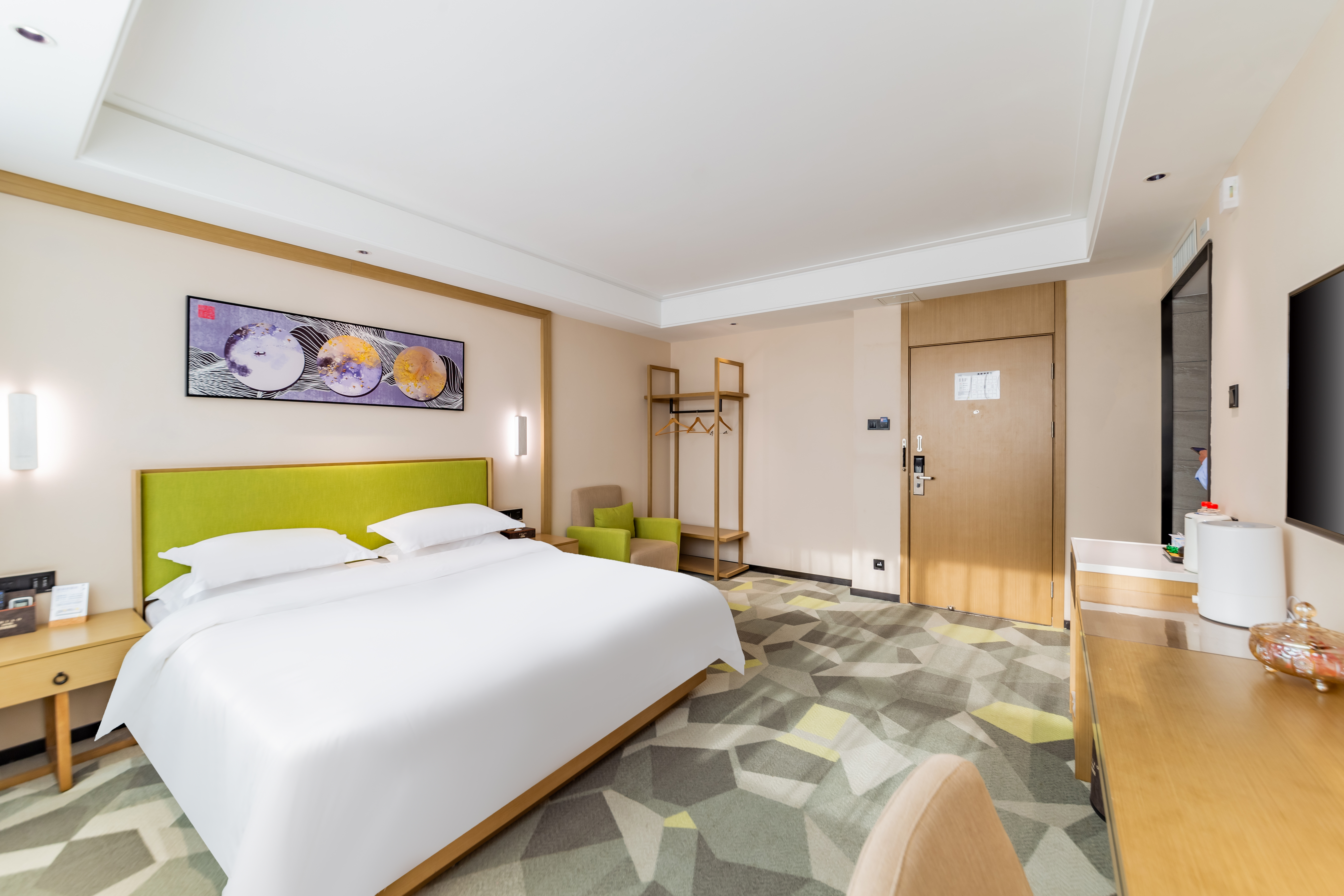 豪华浴缸大床房