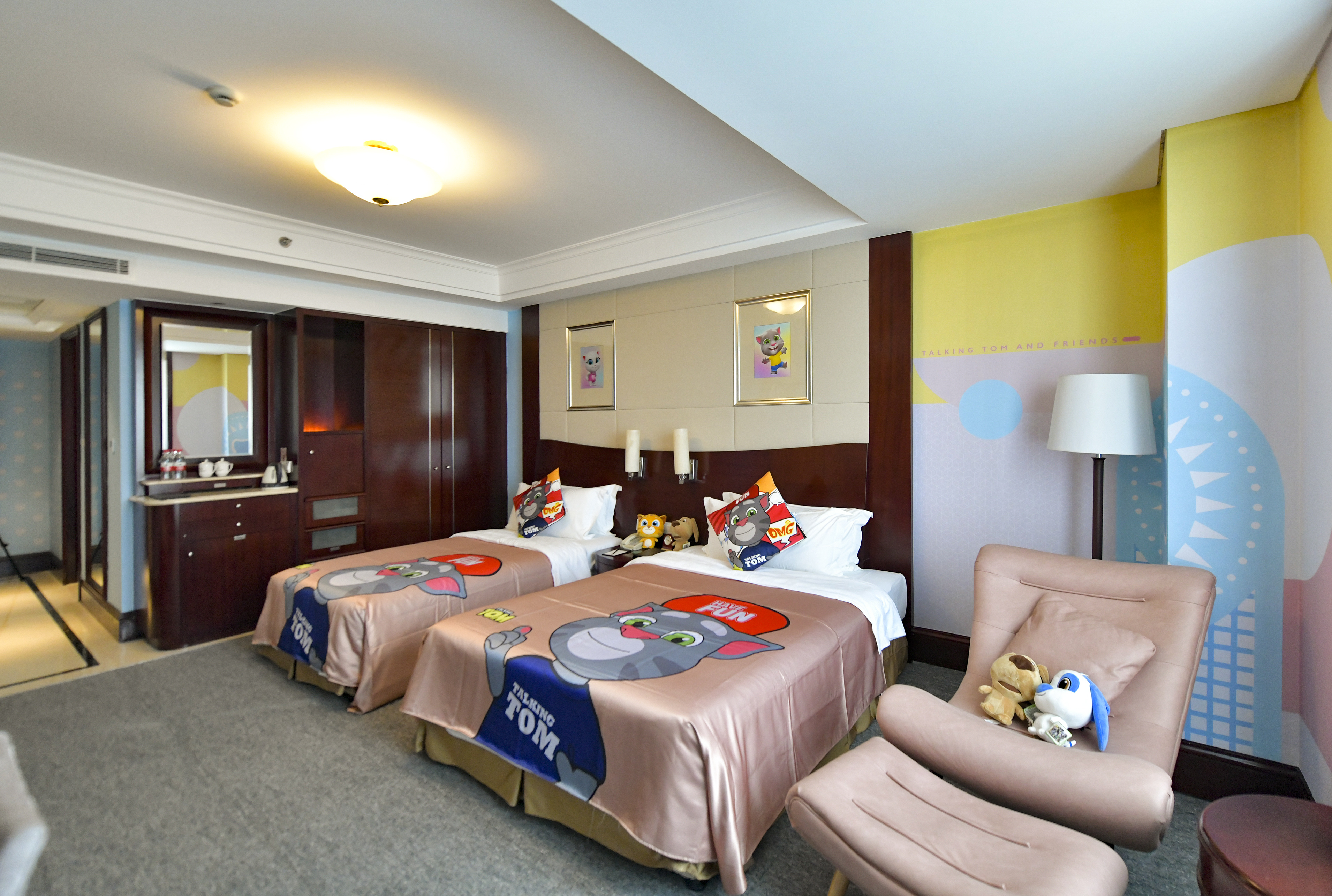 TOM猫亲子双床房