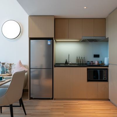 LOFT外景房（洗衣機、微波爐、電磁爐、冰箱） 城家高級公寓飯店（東莞松山湖店）優惠