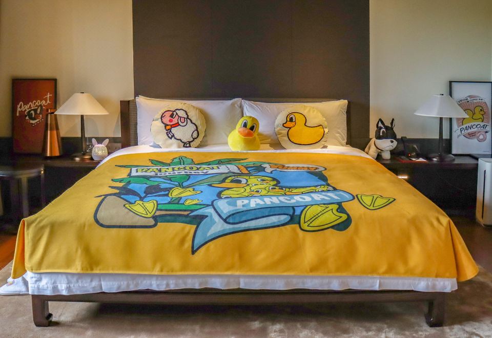 盼酷小黃鴨主題房