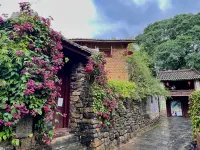 Huangyao Banyuege Inn
