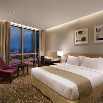 프리미엄 킹룸 홀리데이 인 인천 송도, IHG 호텔 쿠폰