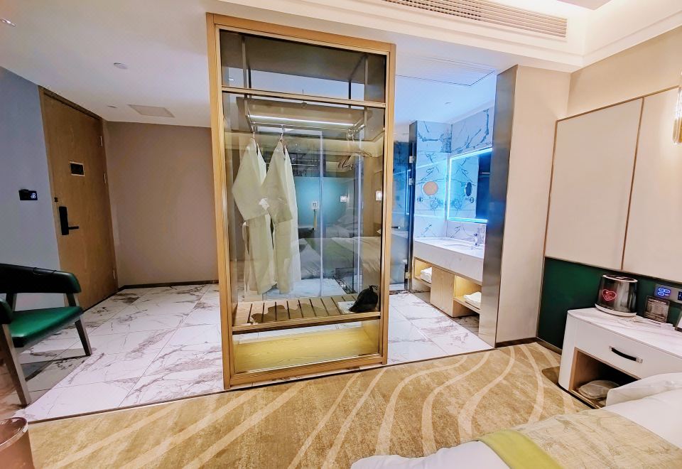 智能特惠大床房