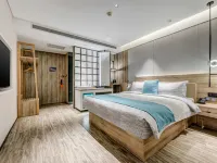 Yueweizhi Hotel (Baoding East Railway Station Heda New District Store) Hotels in Baoding