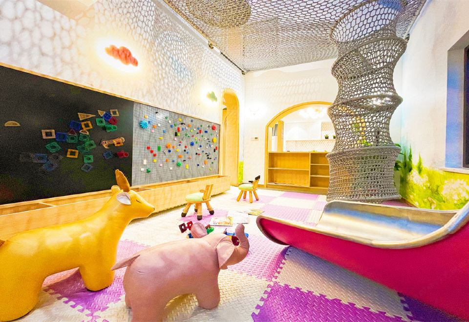 探享家亲子别墅三房一厅