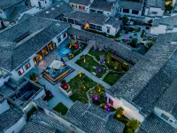 Hongcun wenshe · 20 dream Huipai private garden home stay Hotels in Yi County