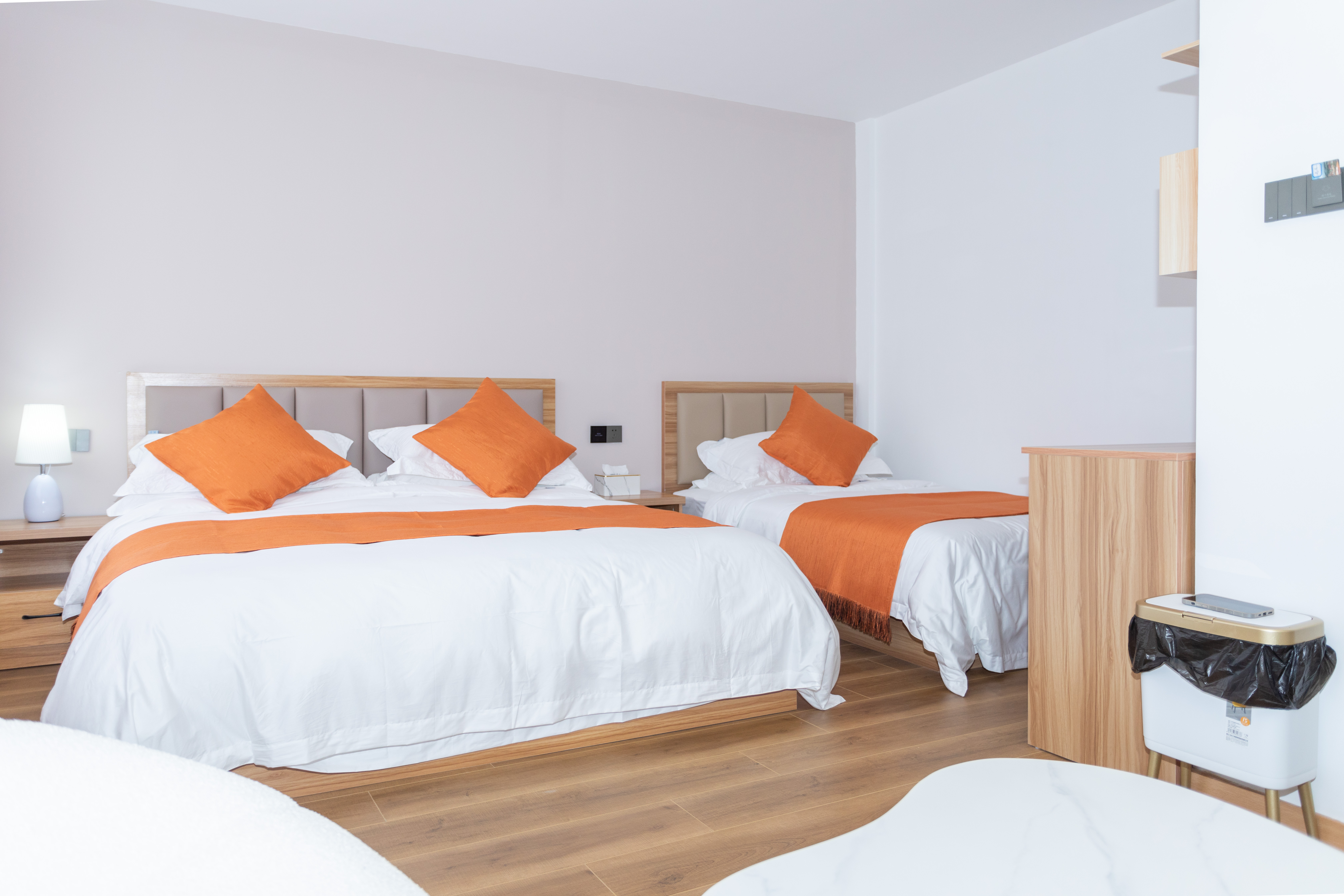 听风·温馨童趣亲子房『智能马桶+乳胶床垫+移动电视』