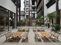 Leshan Giant Buddha Scenic Area River View Hotel [ The most popular hotels for tourists] Hotels in Leshan