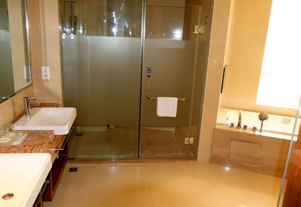 豪华套房（乾湿分离+独立浴缸）