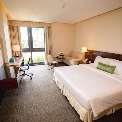 豪華特大床房 新城市貝卡麥克斯飯店優惠