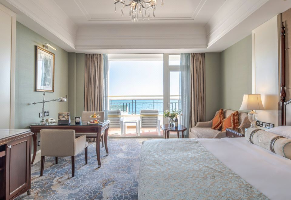 超豪華陽臺海景大床房