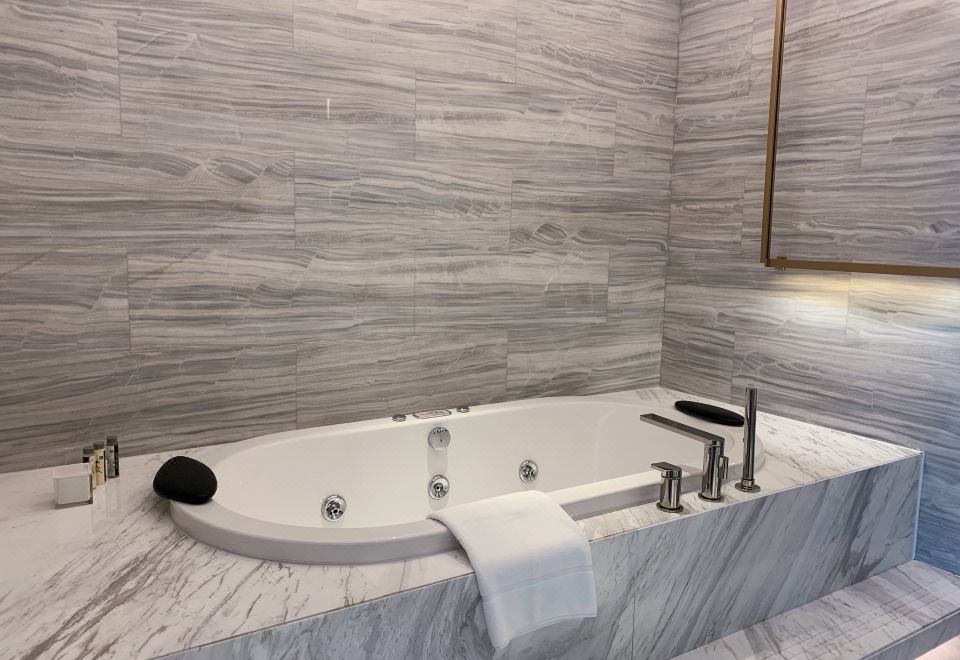 迎賓套房（深圳灣灣景）