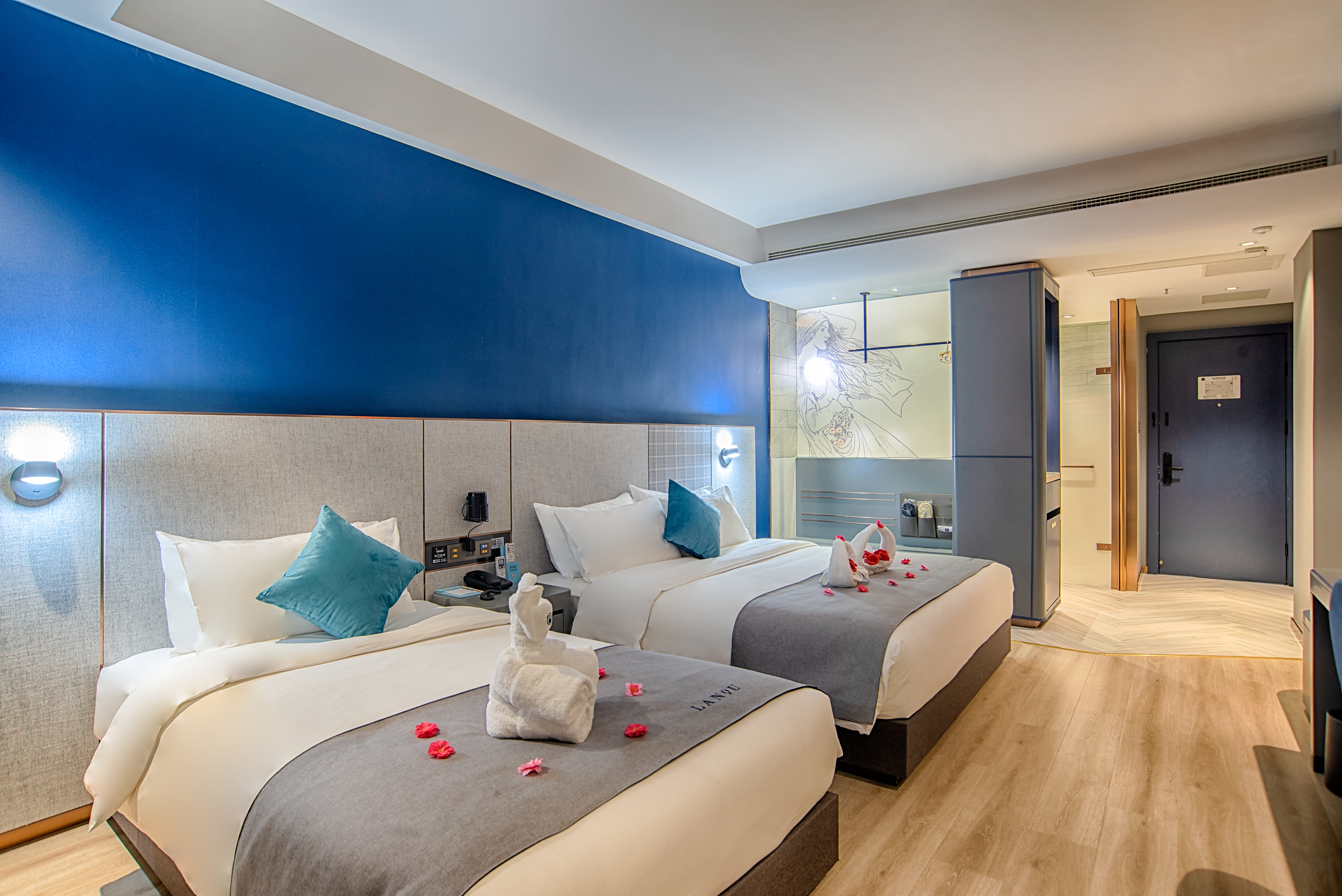 兰沁豪华亲子房-四人家庭房+全屋智能语音控制+金可儿床垫+小冰箱