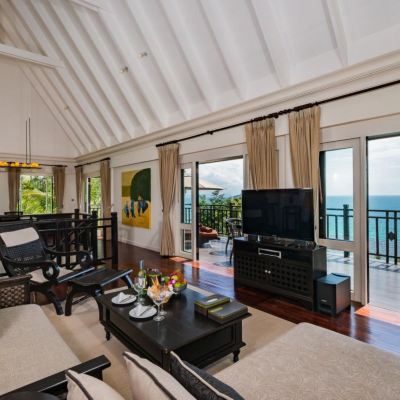 Two Bedroom King and Twin Suite with Sea View