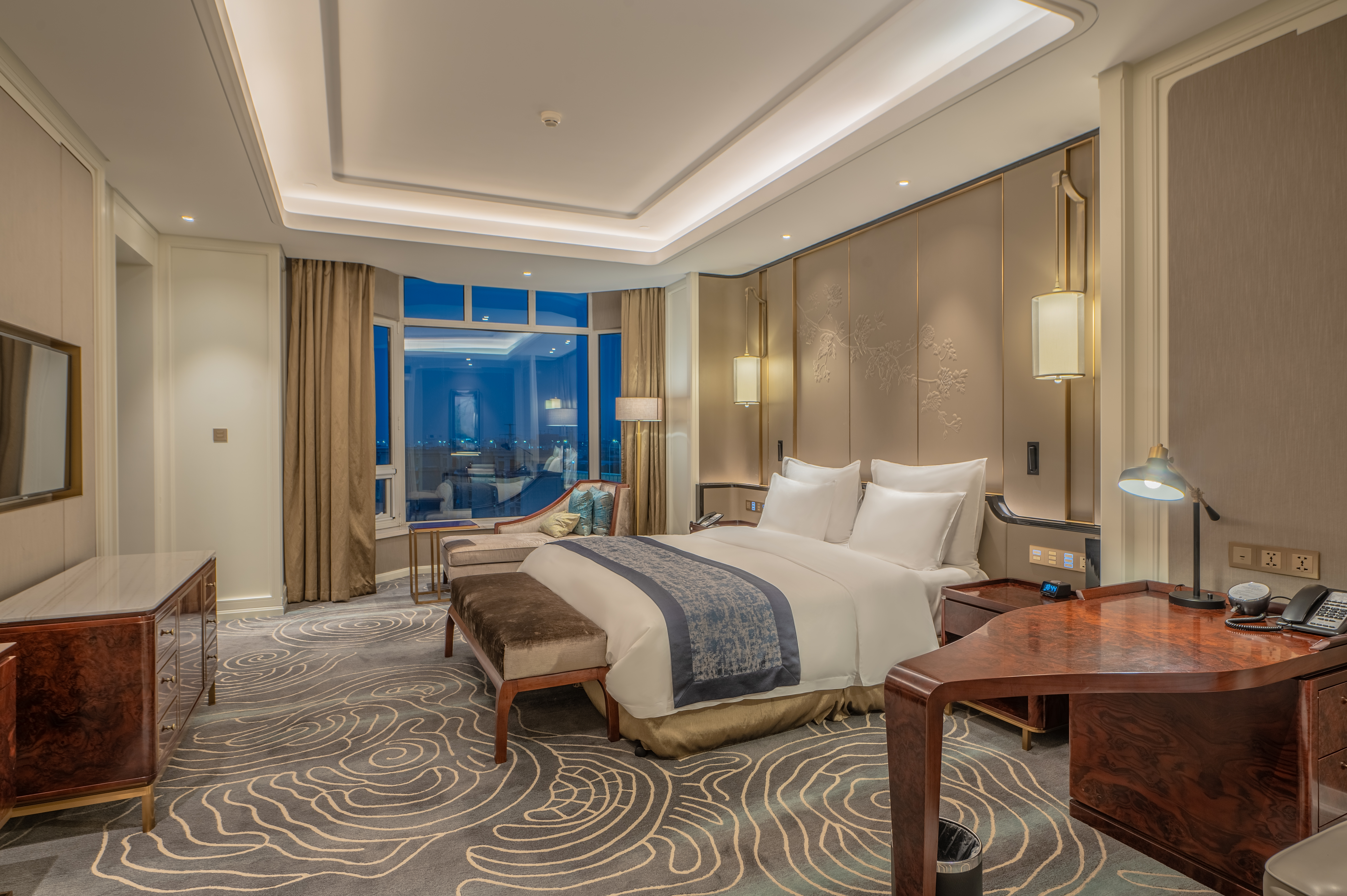 雅致行政大床房