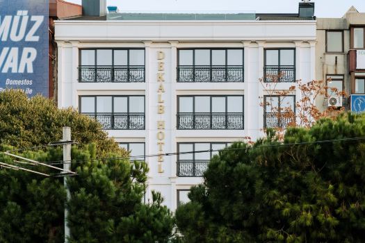 Dekalb Hotel