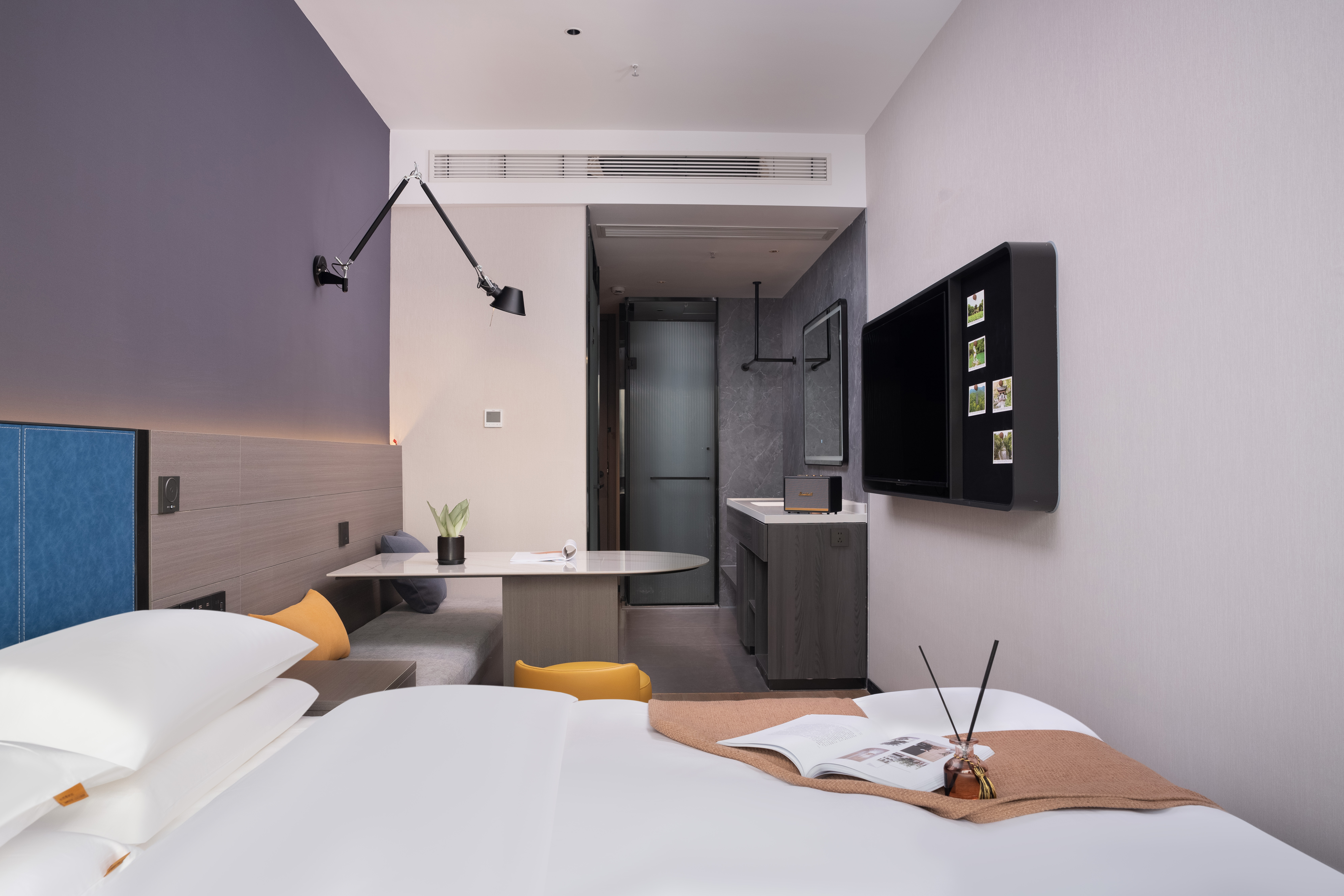 礼白轩·上湖览胜大床房（高清投屏+小冰箱+功夫茶具）