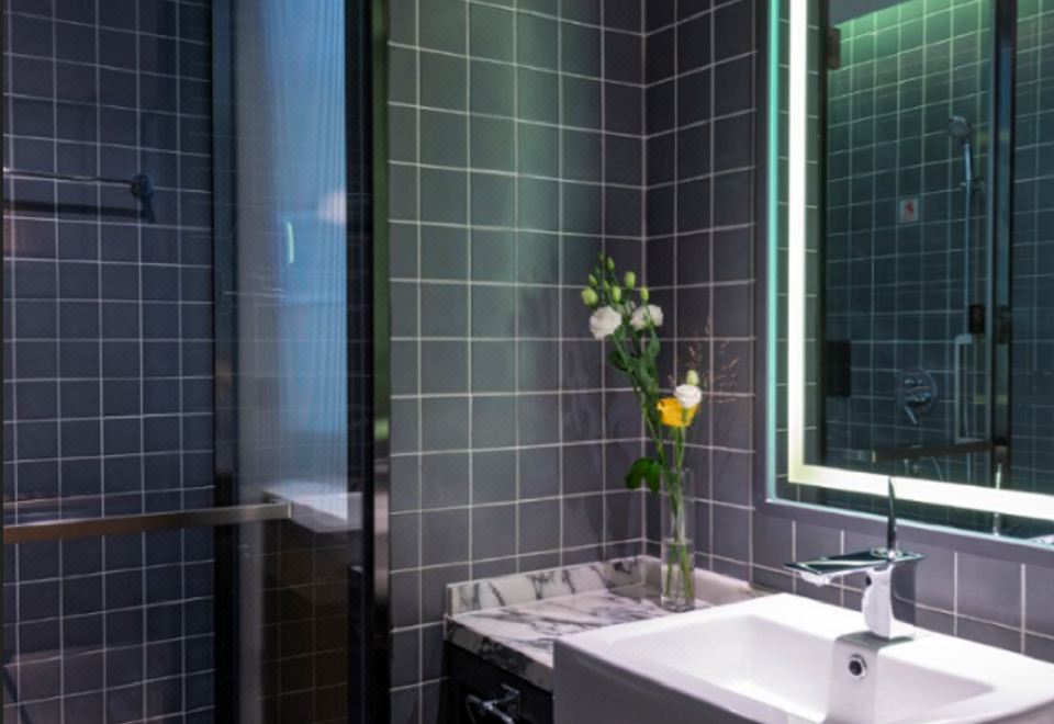 时尚工业大床房