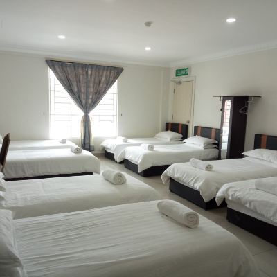 Bilik Keluarga Kupon Hotel Mutiara Kgmmb