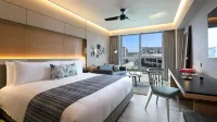 Renaissance Cancun Resort & Marina