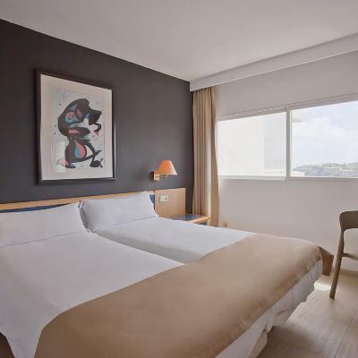 Two Bedroom Apartment with Sea View Apartamentos Vistasol Promo Code