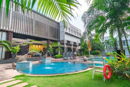 Aziza Paradise Hotel