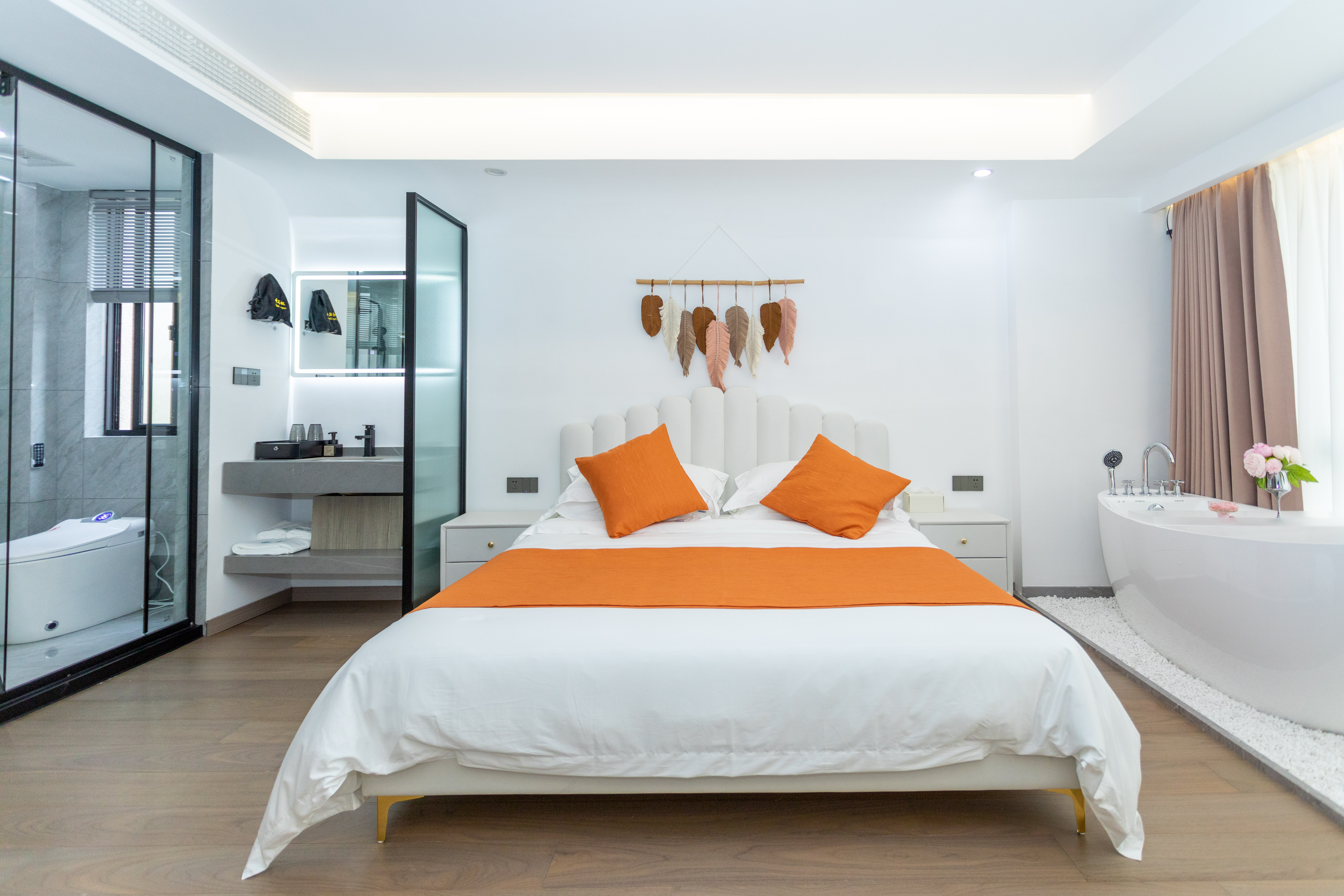 听海·浴缸海景大床房『智能马桶+乳胶床垫』