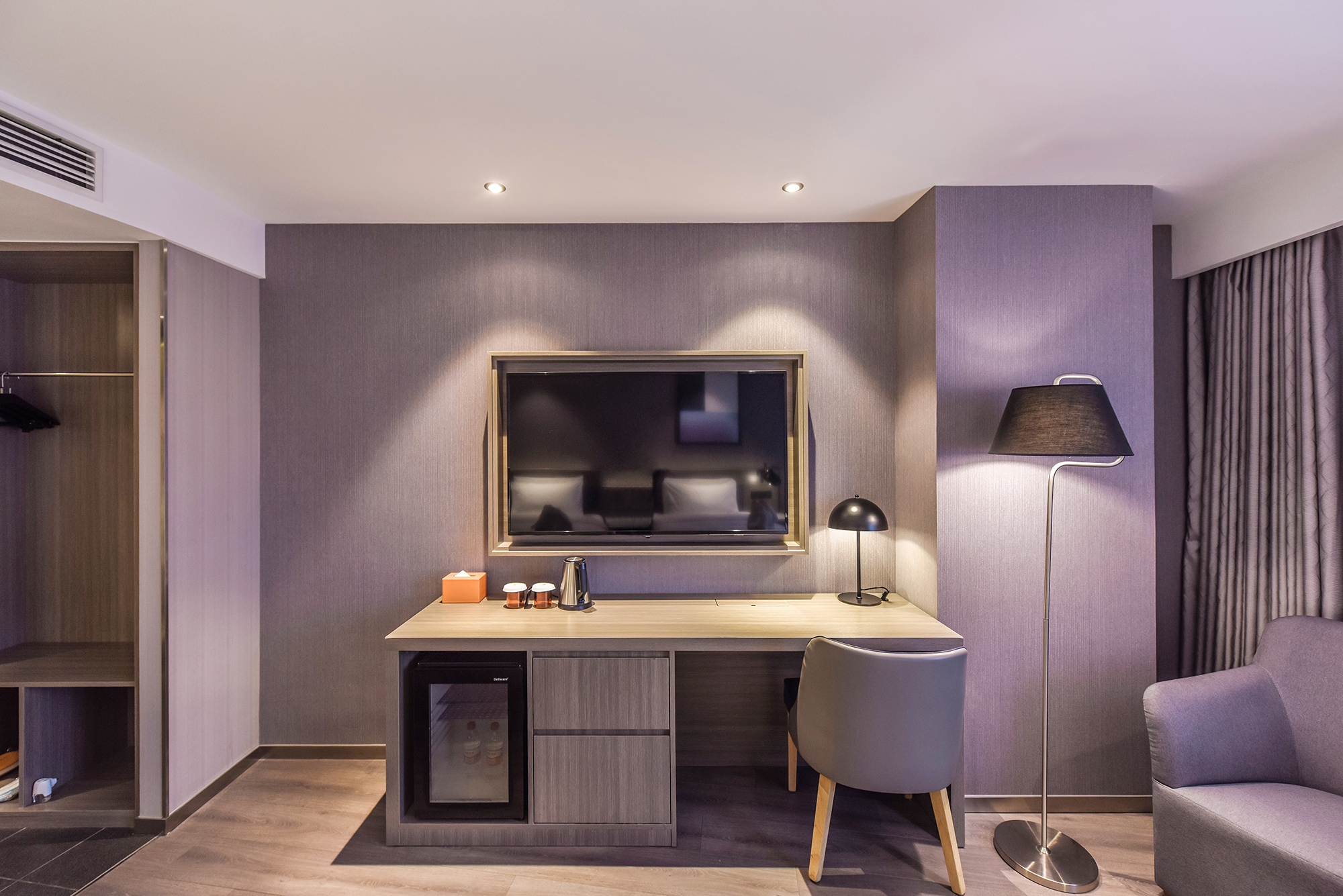 都市节奏双床房（智能客控+电视投屏+顶喷+洗衣烘乾）