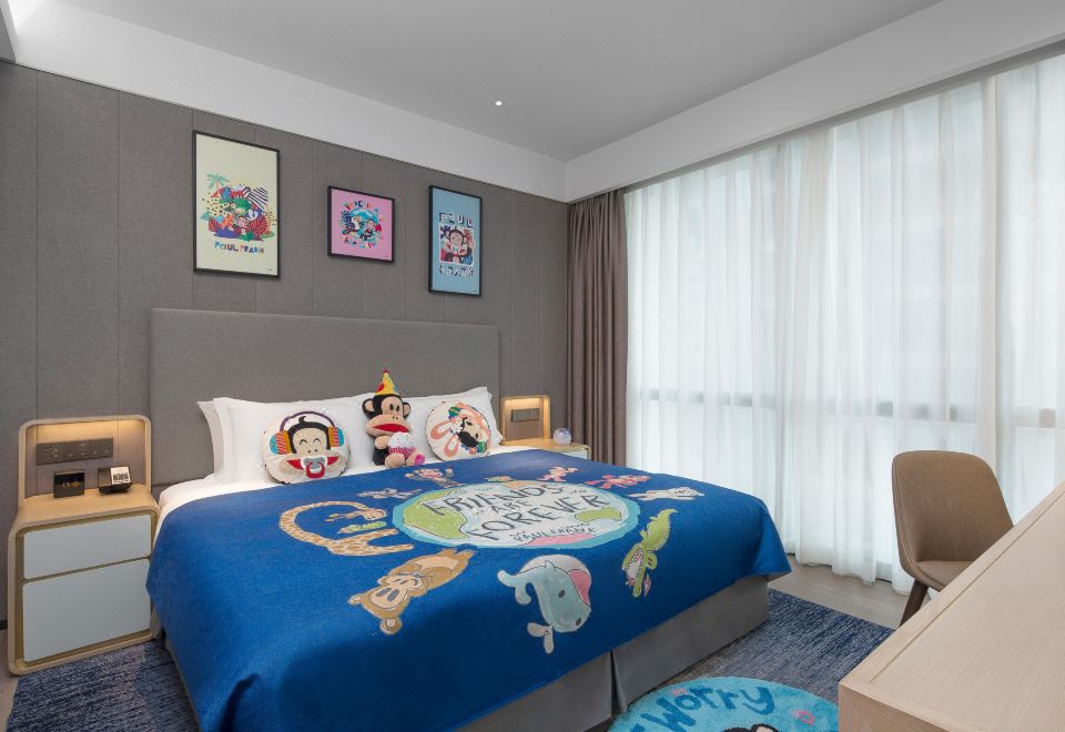 Ascott Raffles City ChongqingOne-Bedroom Deluxe Paul Frank Family Theme Suite
