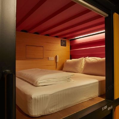 膠囊大床房 吉隆坡國際機場2號過境膠囊旅館（陸側）-出口@吉隆坡國際機場2號,1層優惠