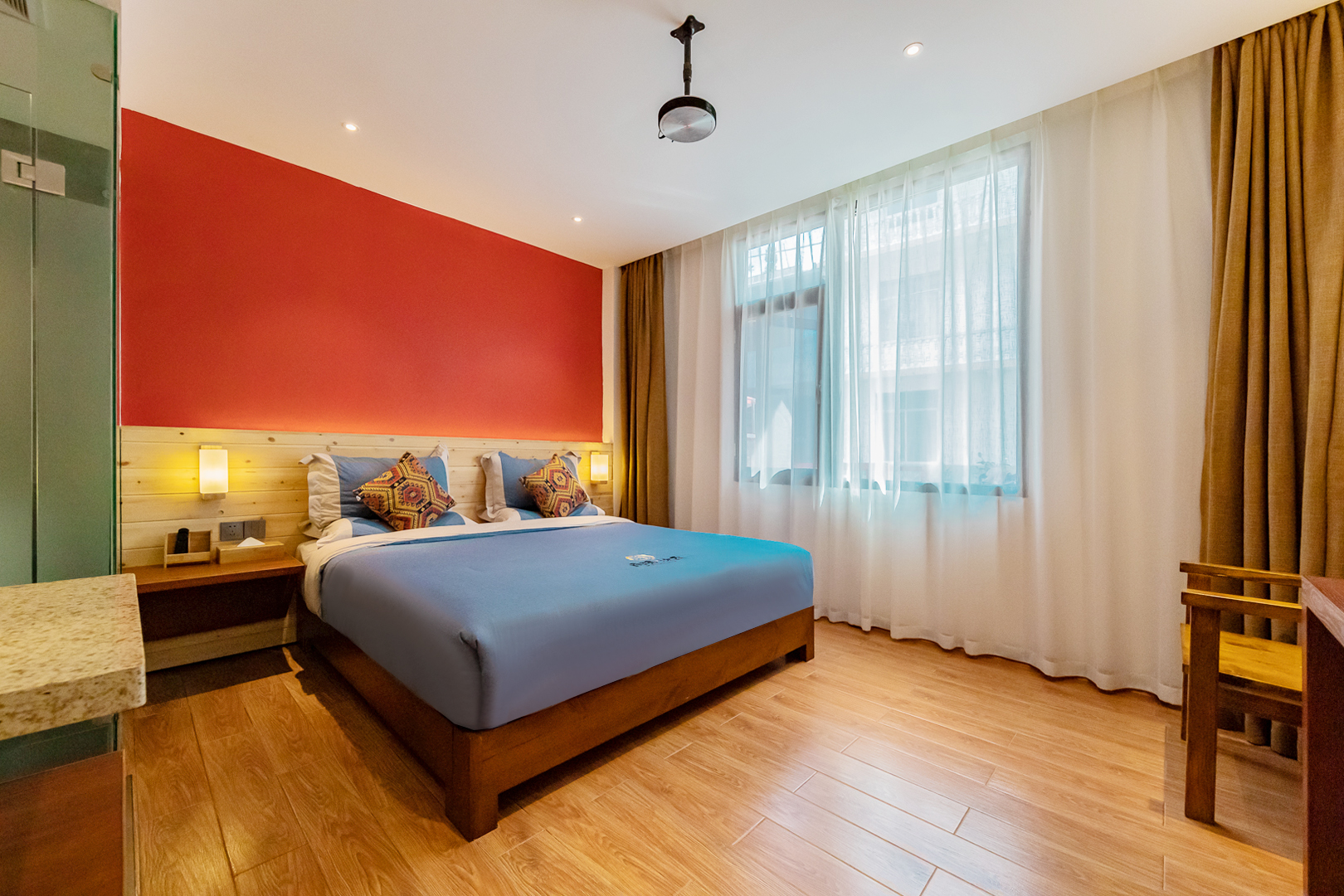 沐雲温馨大床房