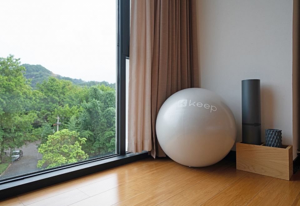 Jiulongwan ResortPremier Deluxe Suite - Mountain-View