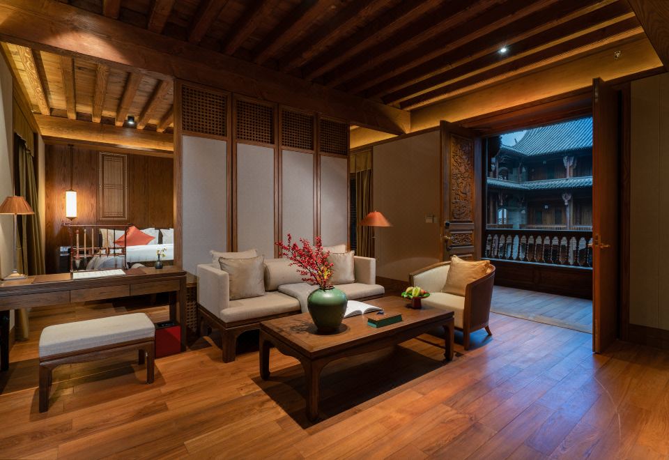 Jianshui Heyuan HotelHuiHe Suite