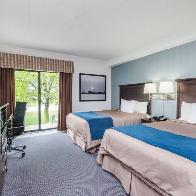 Business Room with 2 Double Beds, Non-Smoking