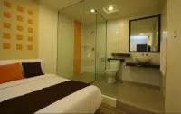 Hotel 98