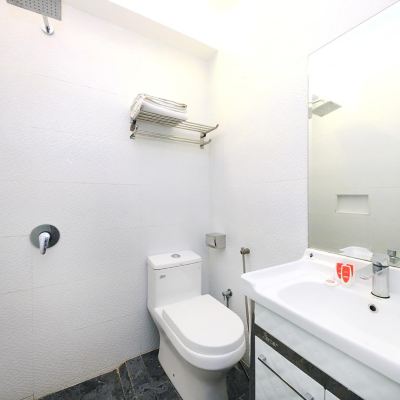 Suite Eksekutif Kupon OYO 1230 Zen Zeng Budget Hotel