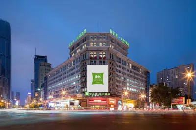 Ibis Styles Hotel (Dalian Railway Station Qingniwa Bridge) Hotel di 