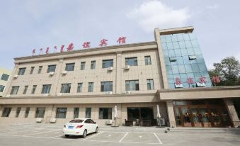 Wulanhot Jiayi Hotel