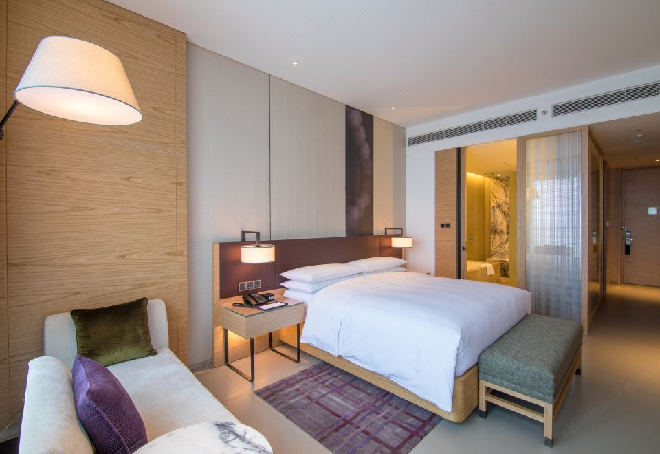 高级大床房【享城市花园景观】