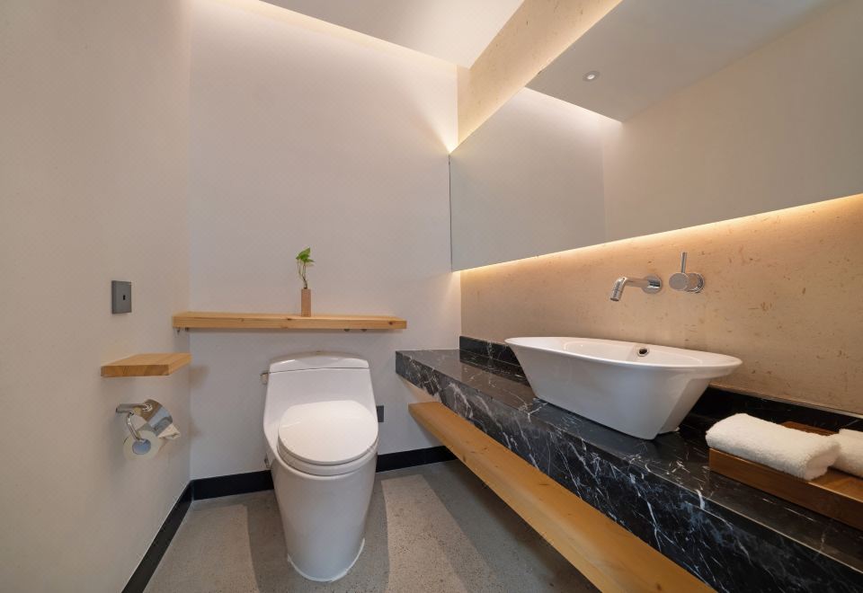 Jiulongwan ResortPremier Deluxe Suite - Mountain-View