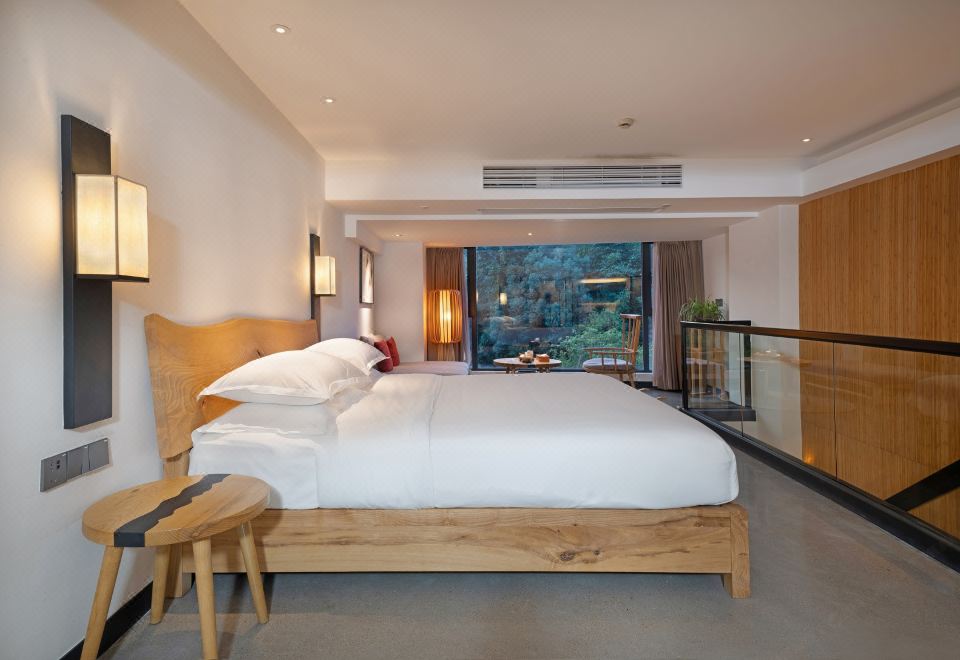 Jiulongwan ResortDuplex Family Friendly Room