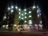 Reachbut Sessor Hotel 住宿飯店