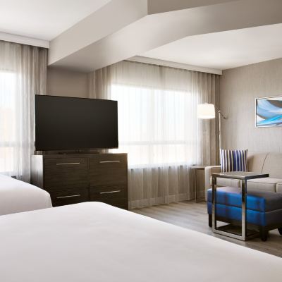 跑道景一室兩張大床套房 多倫多機場希爾頓大使館套房酒店優惠