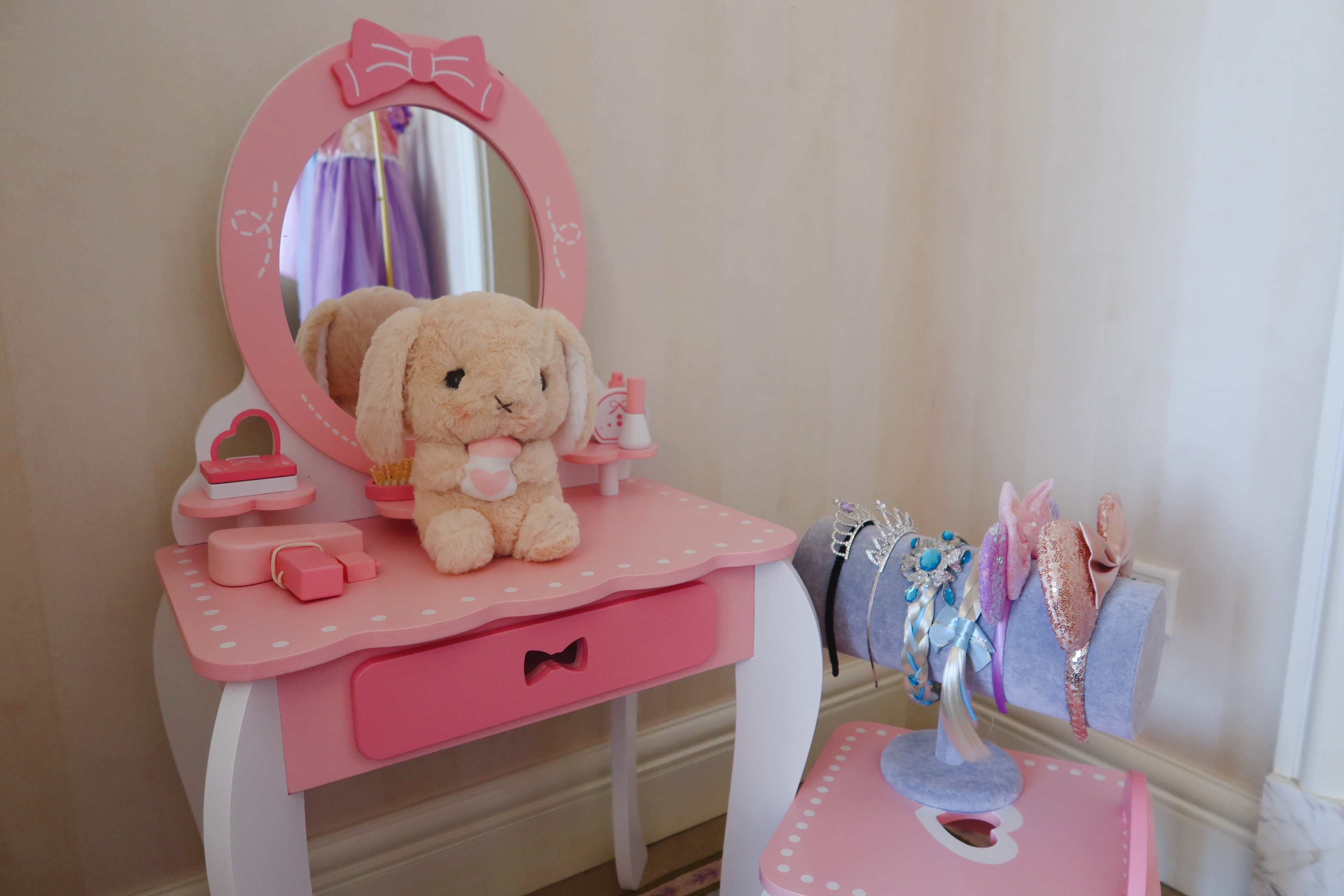 酷芽巴啦啦小魔仙公主主題雙床房