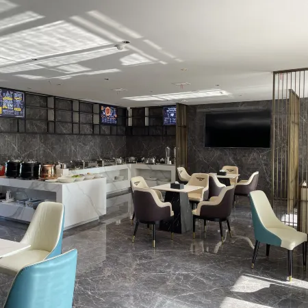 Echarm Hotel (Liling Station)